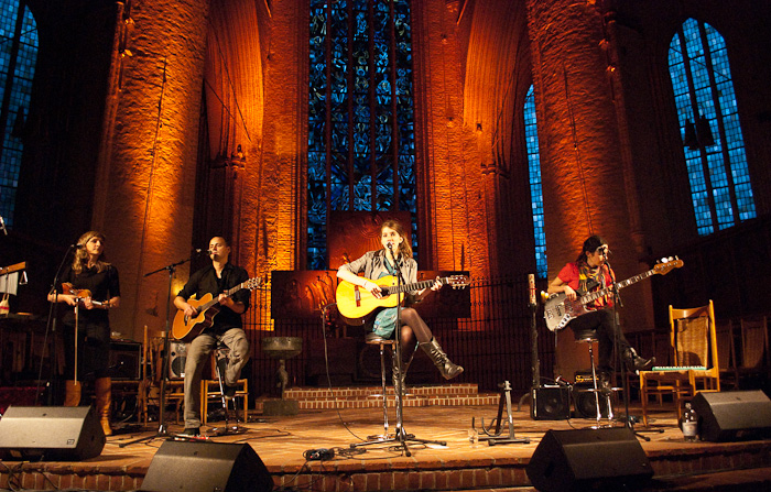 Valeska Steiner bei der LauschLounge in der Hauptkirche St. Katharinen, Hamburg